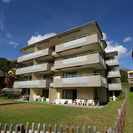 Valbella Apartment *